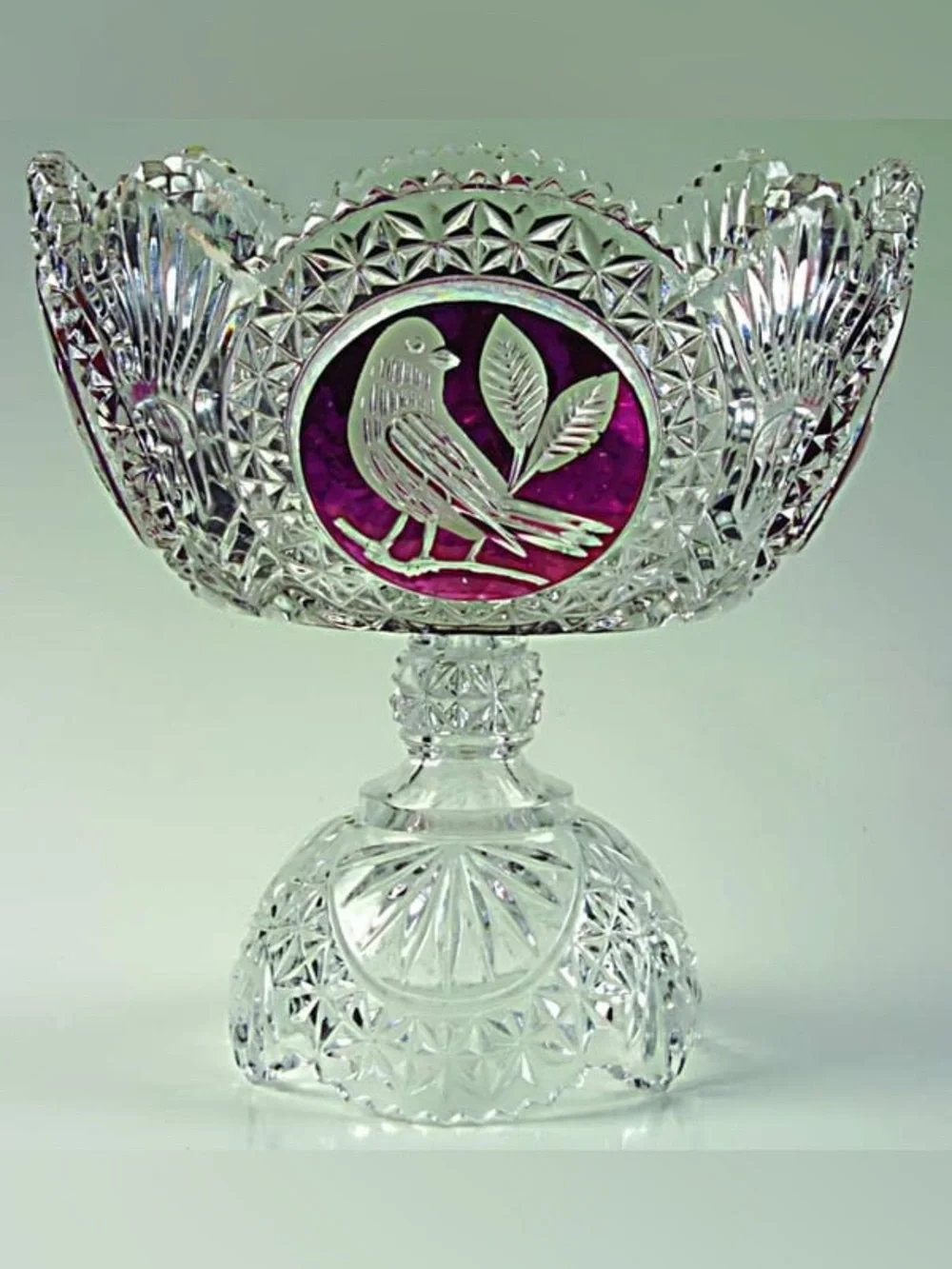 HOFBAUER Byrdes Collection, The Ruby Round Compote